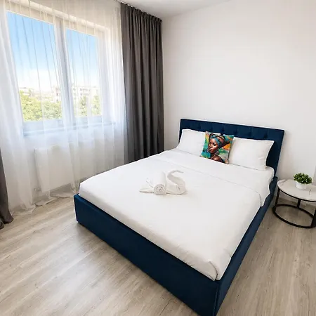 Couette-café Nolia 4*